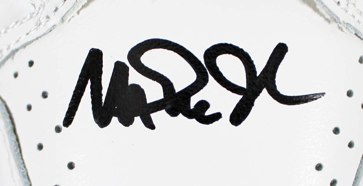 
Lakers Magic Johnson Signed Left Purple & White Converse Weapon Shoe BAS Wit 2