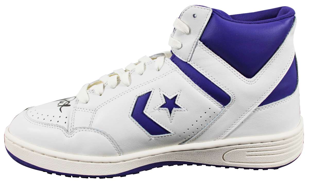 
Lakers Magic Johnson Signed Right Purple & White Converse Weapon Shoe BAS Wit 2