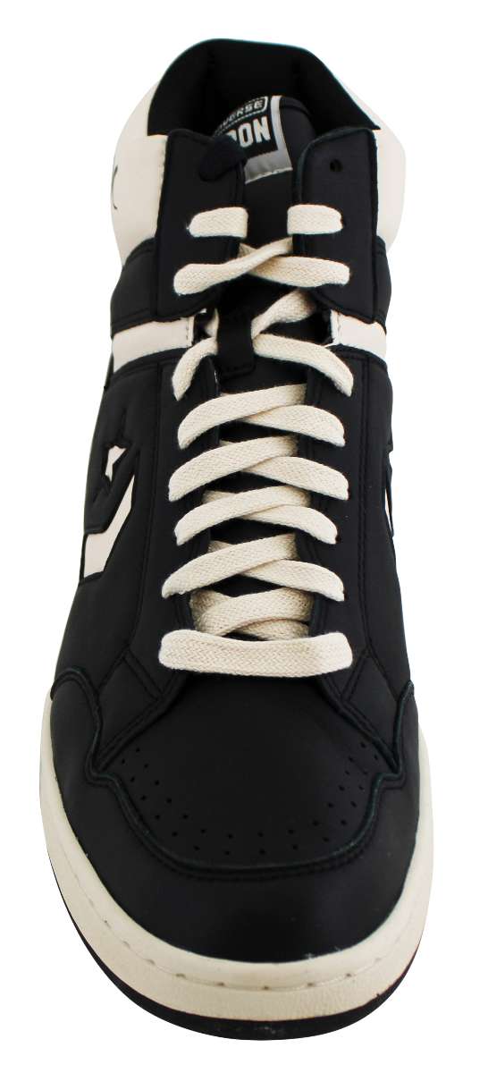 
Lakers Magic Johnson Signed Right B&W Converse Weapon Shoe W/ Case BAS Witness 3